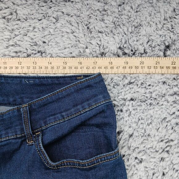 Lee Relax Fit Straight Leg Denim Blue Jeans Pant. Woman's 18W.Mid Rise Slimming. - Picture 12 of 13
